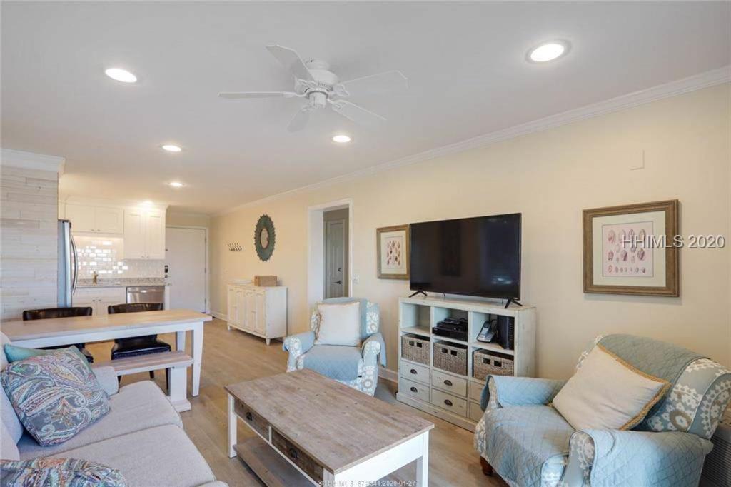 Direct Oceanfront Private Villa Overlooking Pool/Beach - South Forest Beach - Right Next To Coligny Plaza 힐튼 헤드 아일랜드 외부 사진