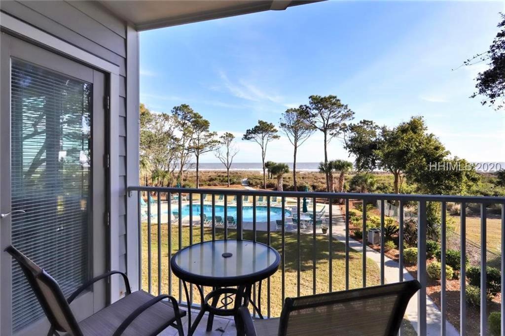 Direct Oceanfront Private Villa Overlooking Pool/Beach - South Forest Beach - Right Next To Coligny Plaza 힐튼 헤드 아일랜드 외부 사진