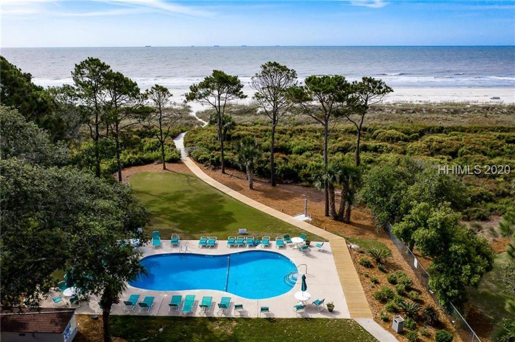 Direct Oceanfront Private Villa Overlooking Pool/Beach - South Forest Beach - Right Next To Coligny Plaza 힐튼 헤드 아일랜드 외부 사진