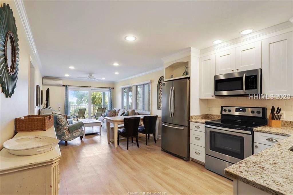 Direct Oceanfront Private Villa Overlooking Pool/Beach - South Forest Beach - Right Next To Coligny Plaza 힐튼 헤드 아일랜드 외부 사진
